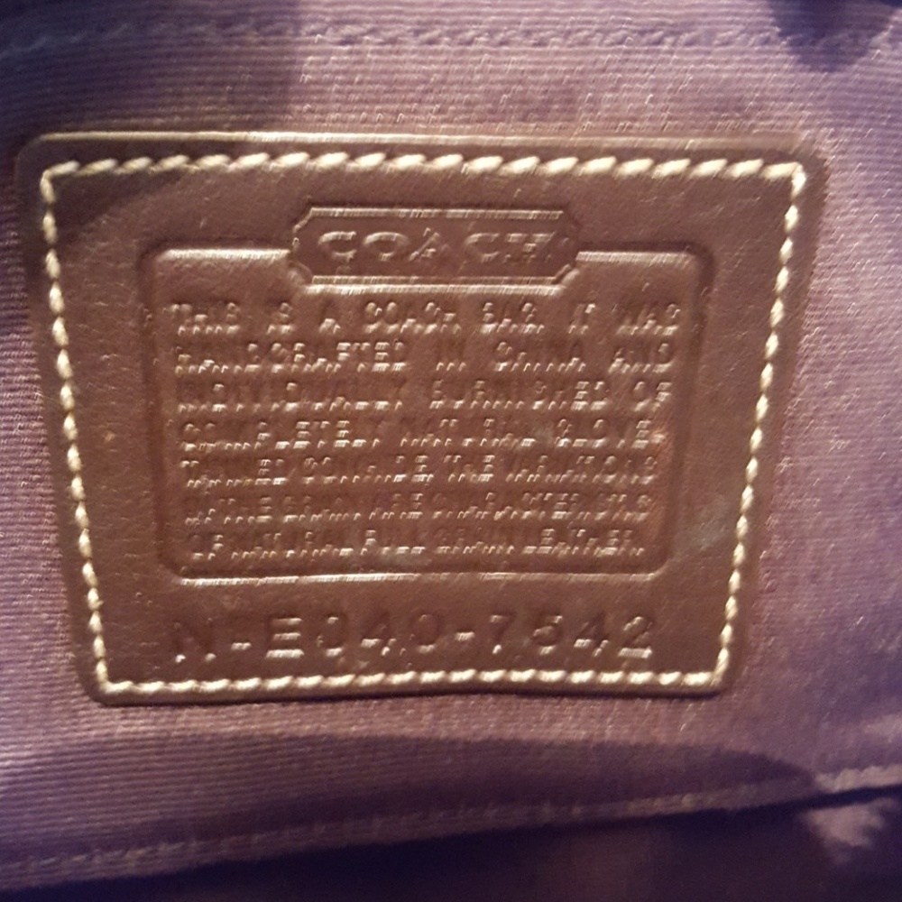 Coach purse - Picture 3 of 6
